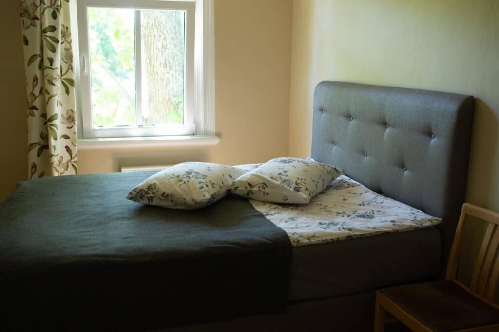 Appartement Livi Avat à Ikla Extérieur photo